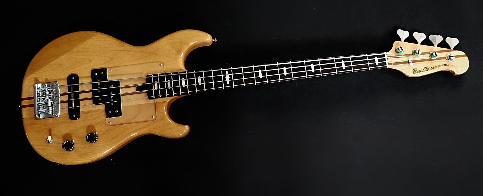 YAMAHA BB-2000！！ – 沖田ギター工房