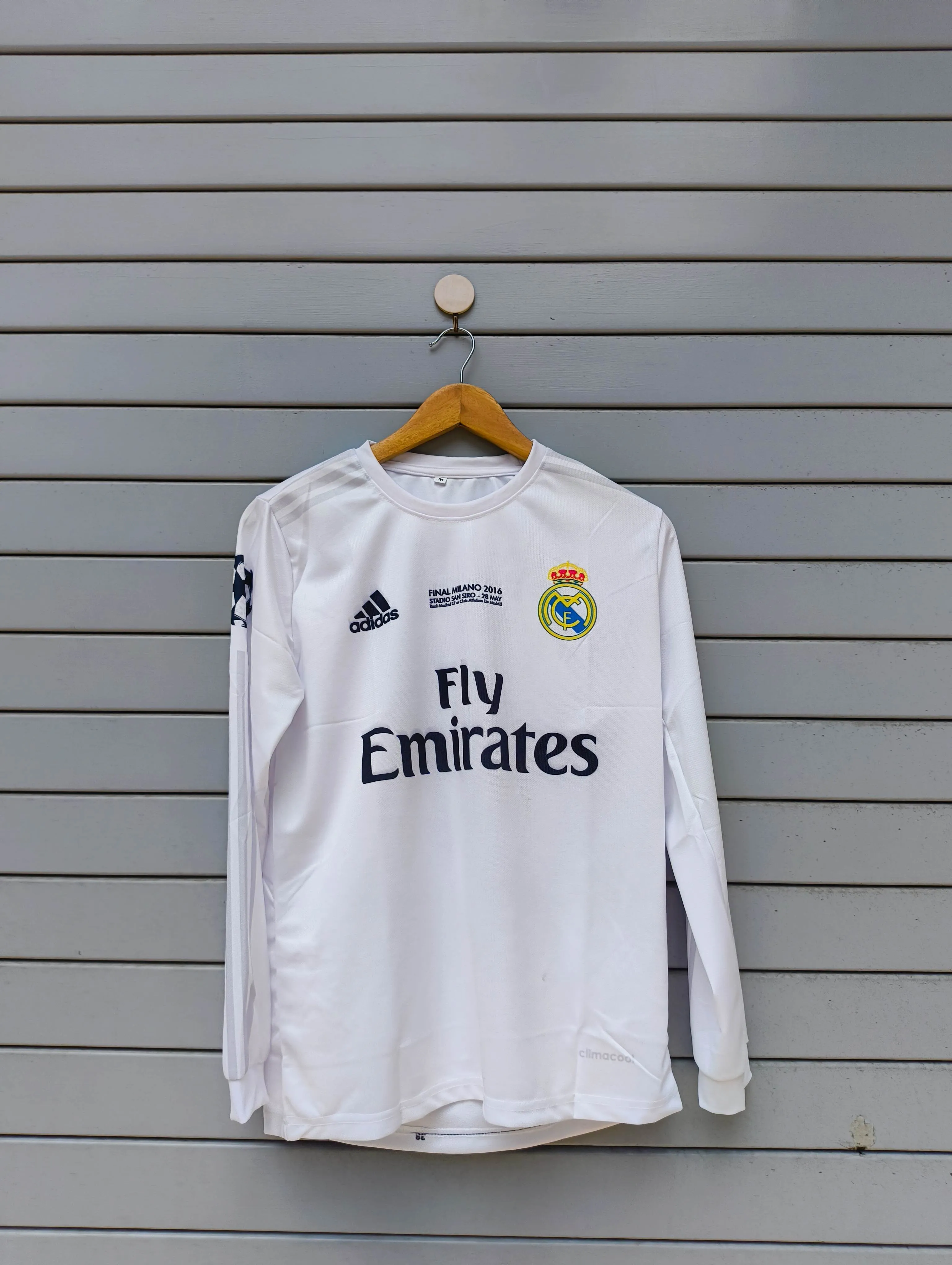 AP Sports Wear - Cristiano Ronaldo Real Madrid, 2016