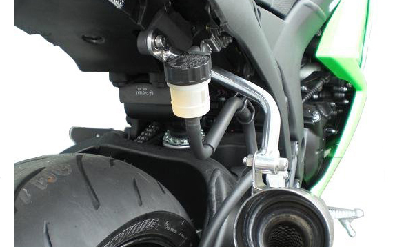 07-'08 ZX－6R | バイクマフラーの製造販売店です。ワンオフ・オーダー