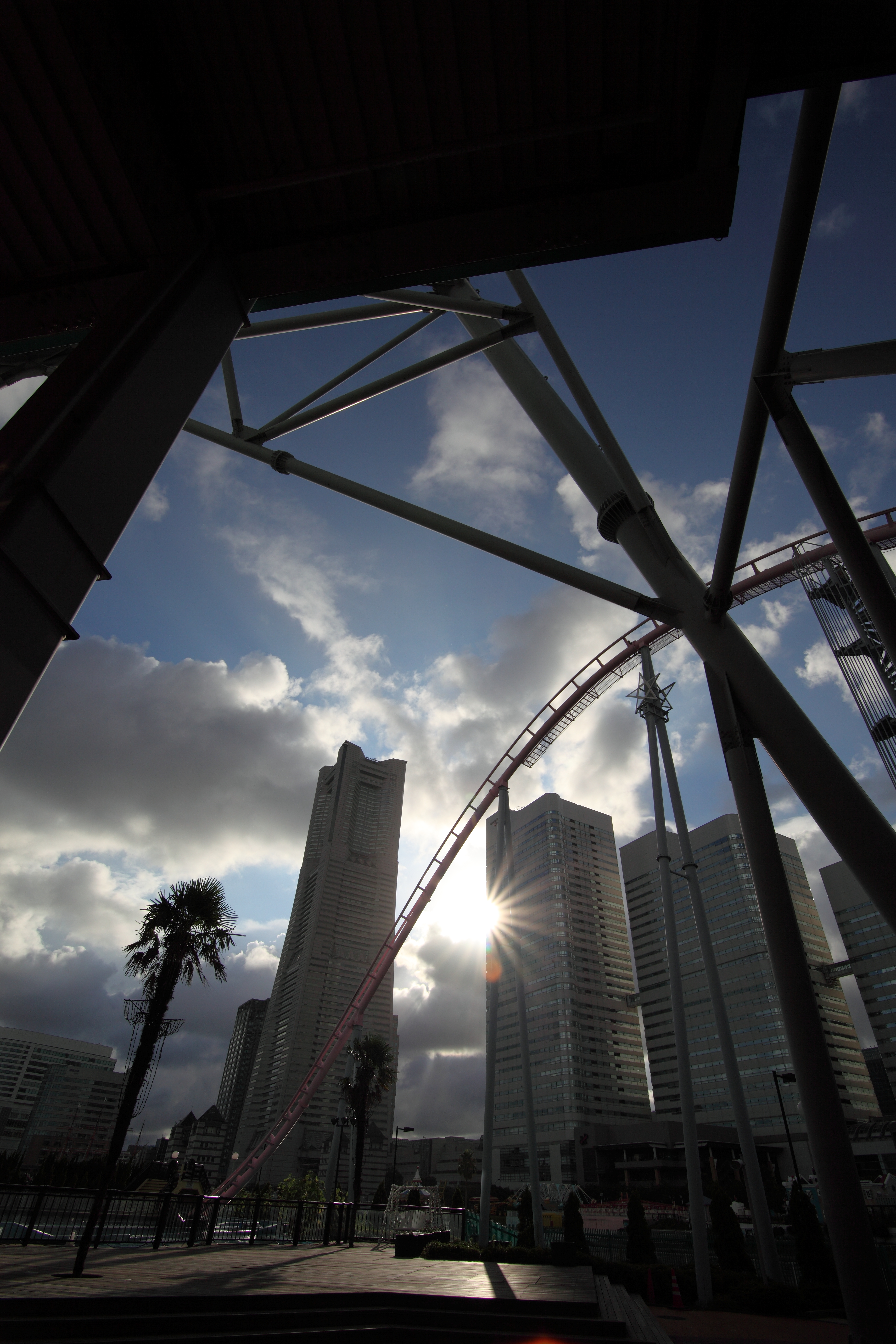 広角レンズレビュー 「Tokina AT-X 17-35 F4 PRO FX」 (1) コンパクト