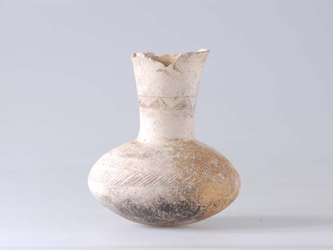 線刻長頸丸底壺 （弥生後期） | マイコレ（埋蔵文化財コレクション