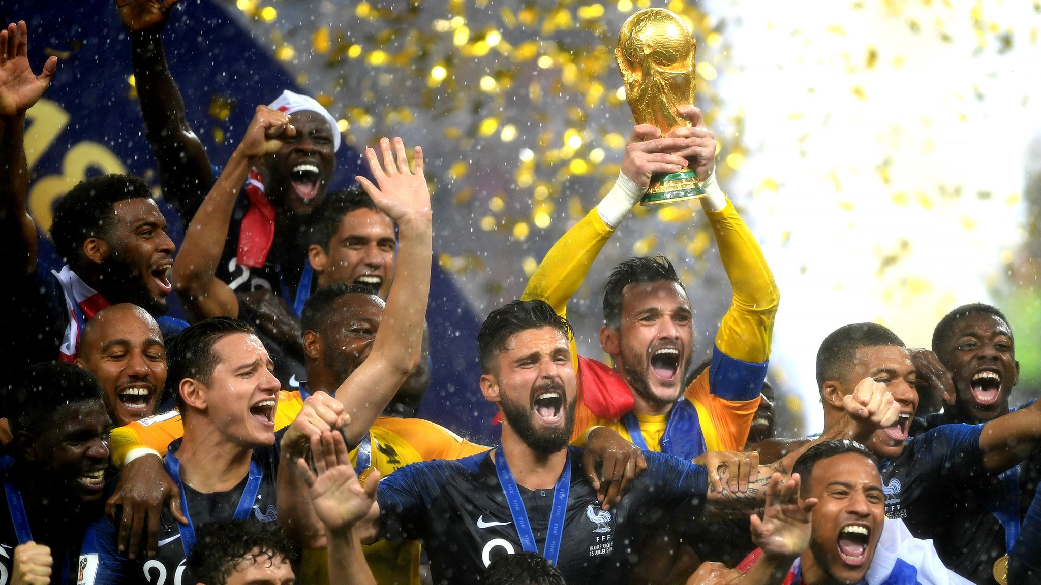 サッカーW杯】フランス2回目の優勝 決勝でクロアチアを4-2で下す - BBC