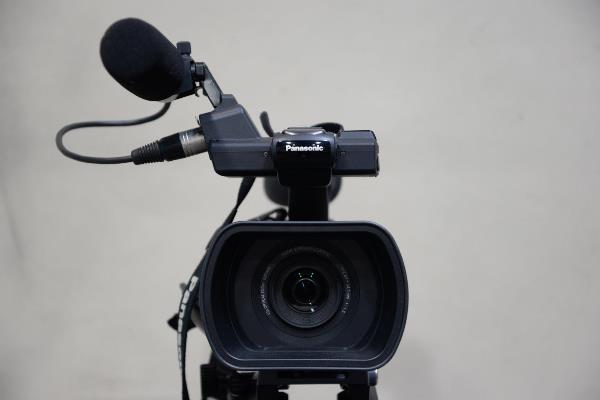 パナソニックビデオカメラ AG-AC90 仕事で使った感想レビュー | カメラ