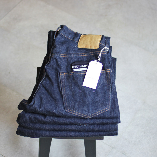 Ordinary fits – Loose Ankle Denim.