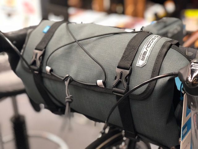 シマノ PROからバイクパッキングシリーズ『DISCOVER』登場！ | 東京