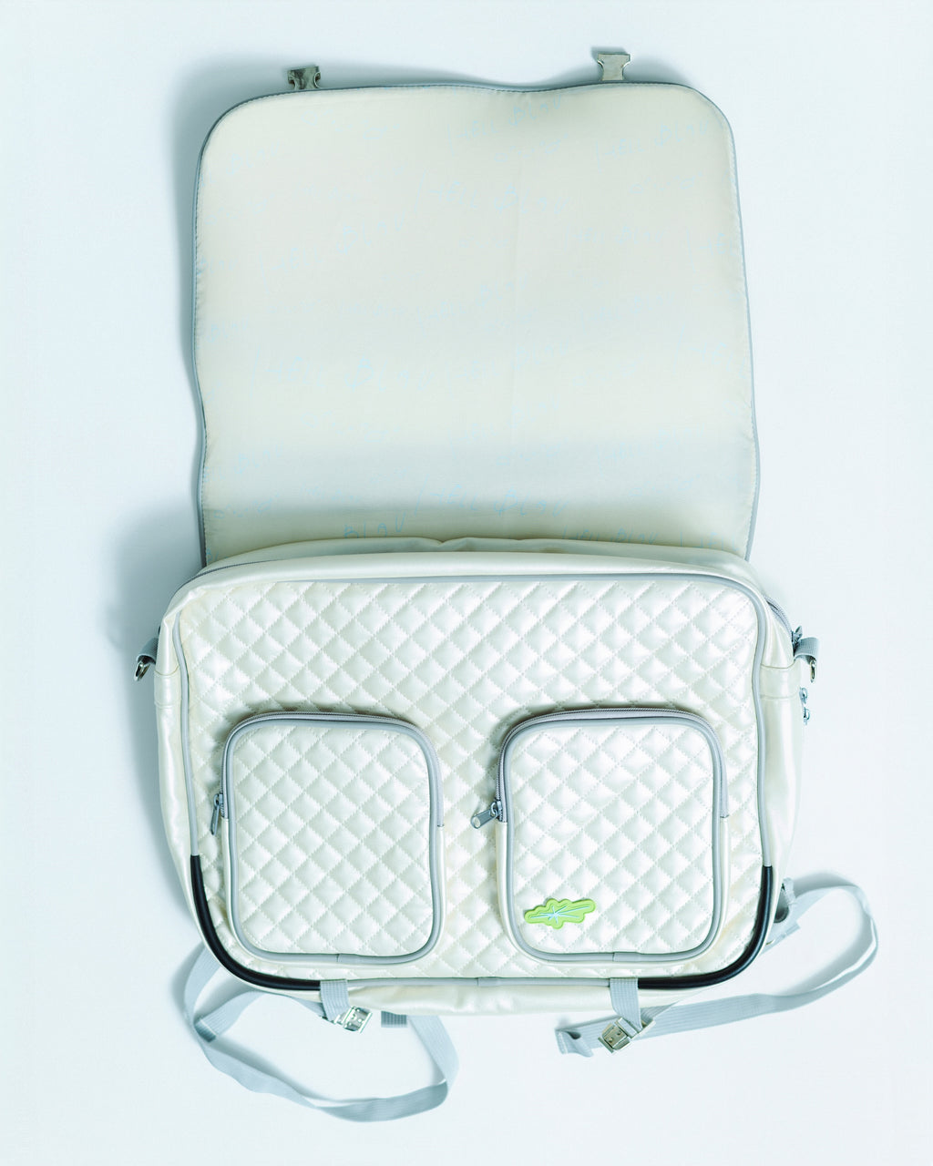 22-2_1024x.jpg?v=1763568288