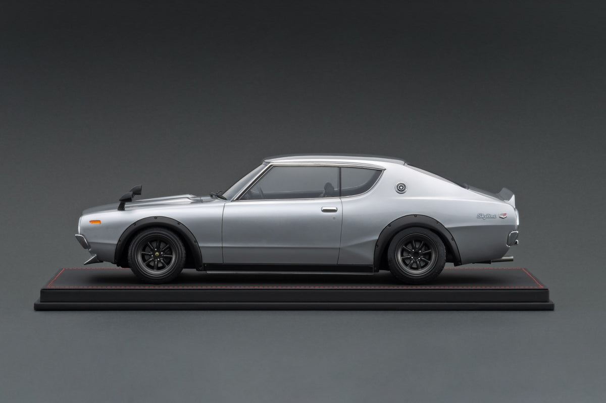 IG1803 Nissan Skyline 2000 GT-R (KPGC110) Silver – ignition model