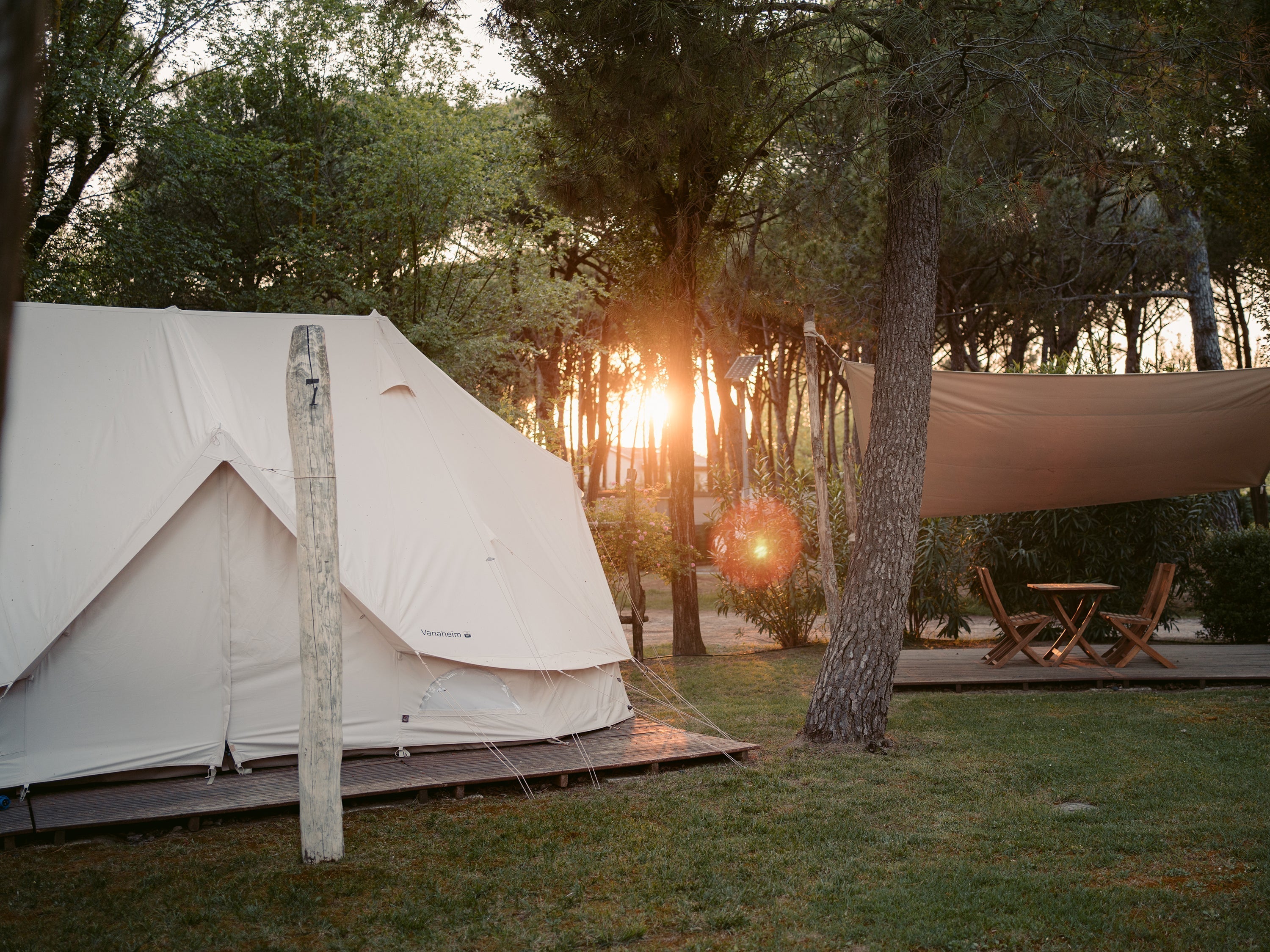 vanaheim-40-m2-glamping-tent-