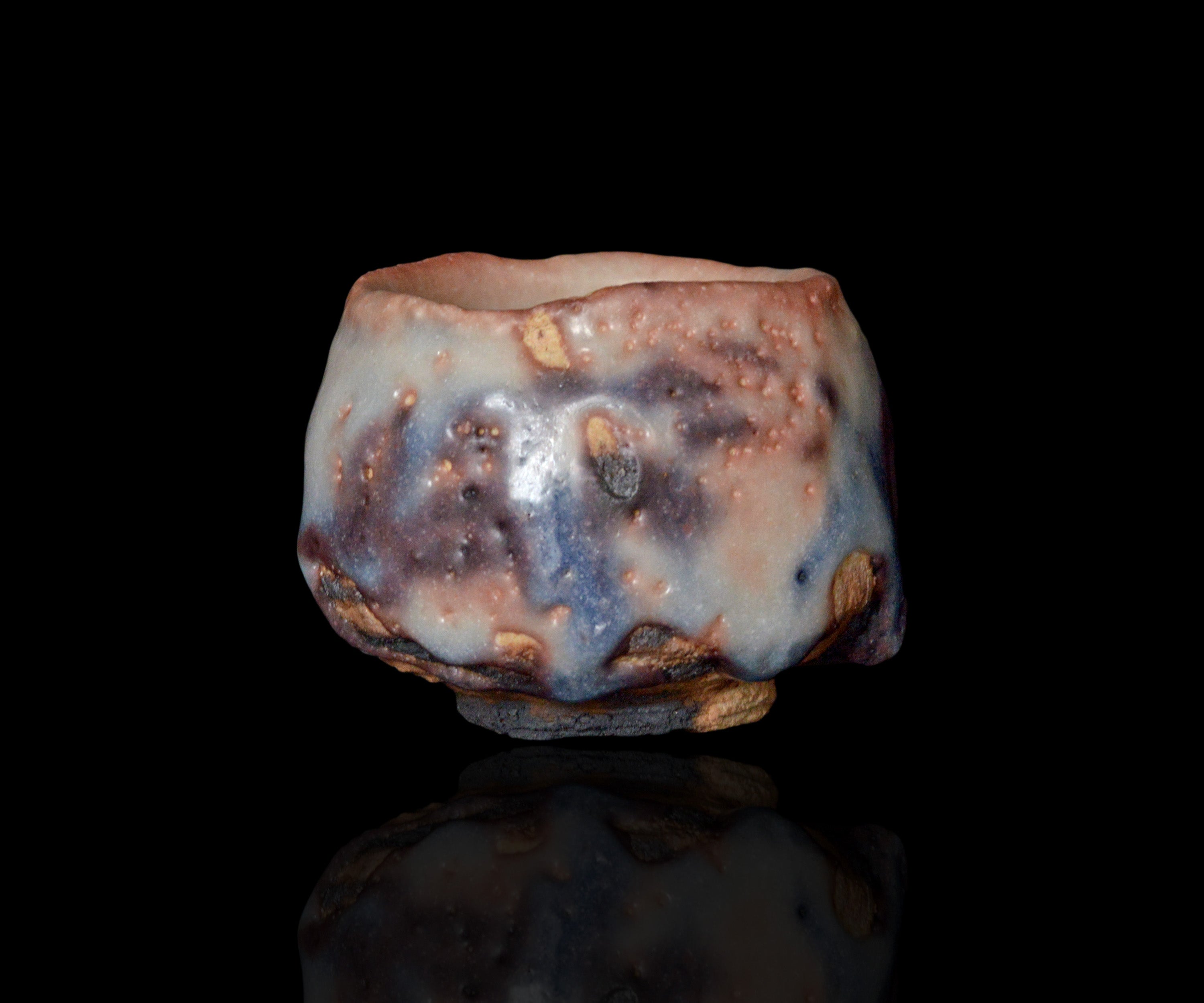 松崎幹 蒼流志埜ぐい呑 – 窯と土～Kama-to-tsuchi～