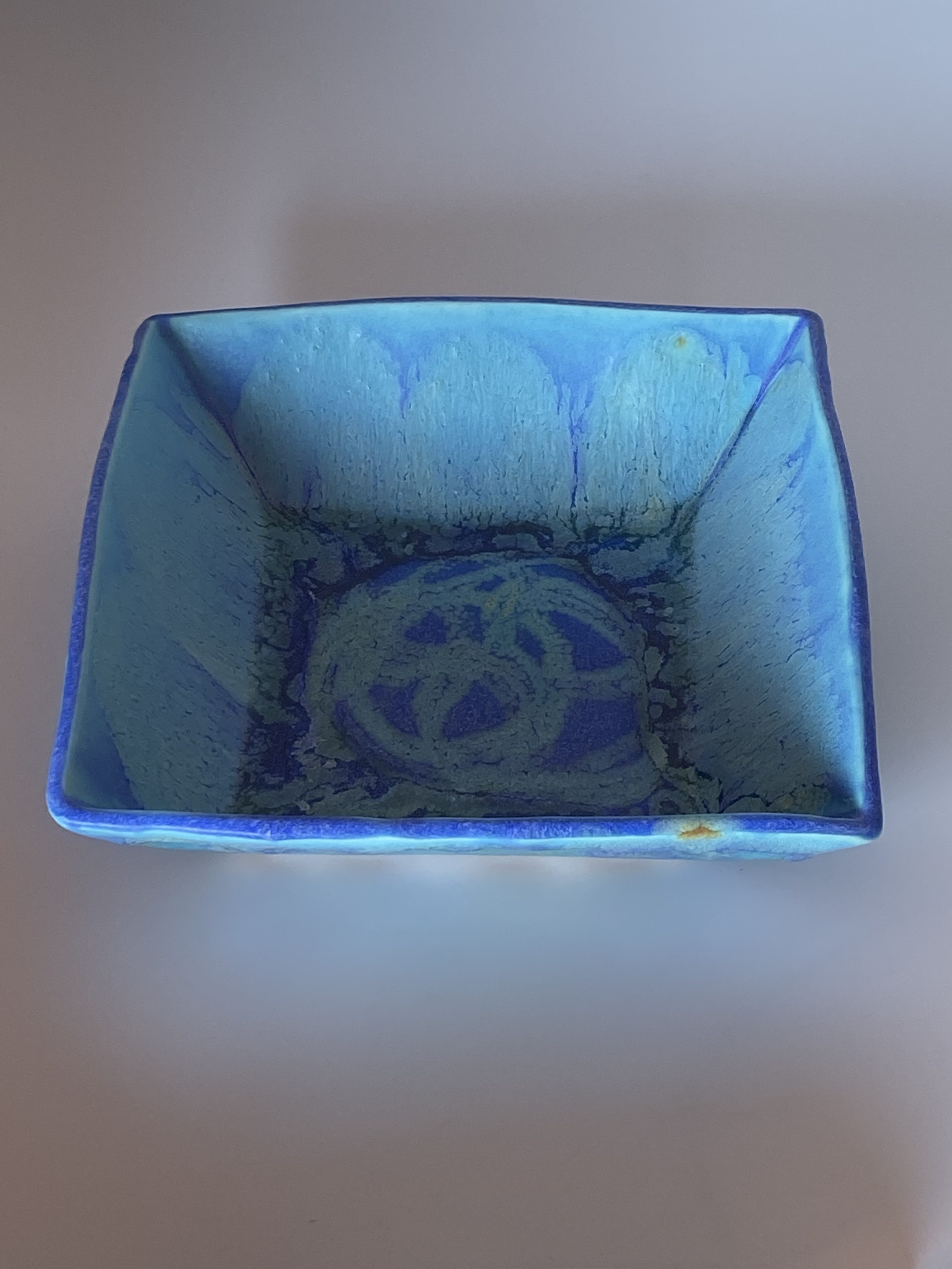 ED06E01A-6F15-4A88-A15C-