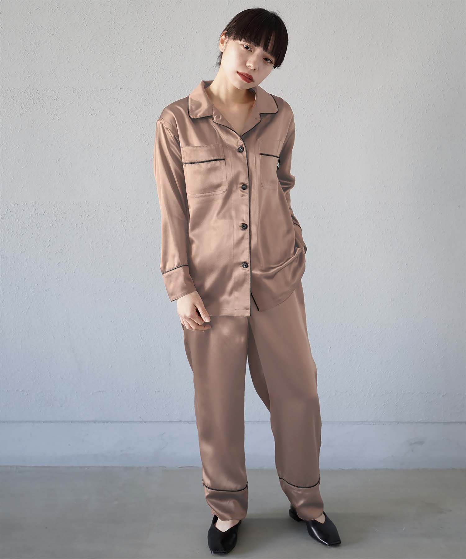 シルクパジャマ 日本製【レディース 長袖上下セット】サテン/ベージュ