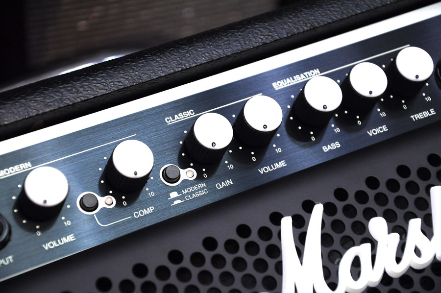 ベース用アンプです | イシバシ楽器スタッフブログ