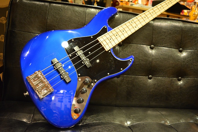 本場ニューヨークからの4弦ベースがご来店っ! | イシバシ楽器スタッフ