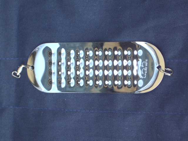 琵琶マスのレイクトローリング：トローリングタックル：ドジャー