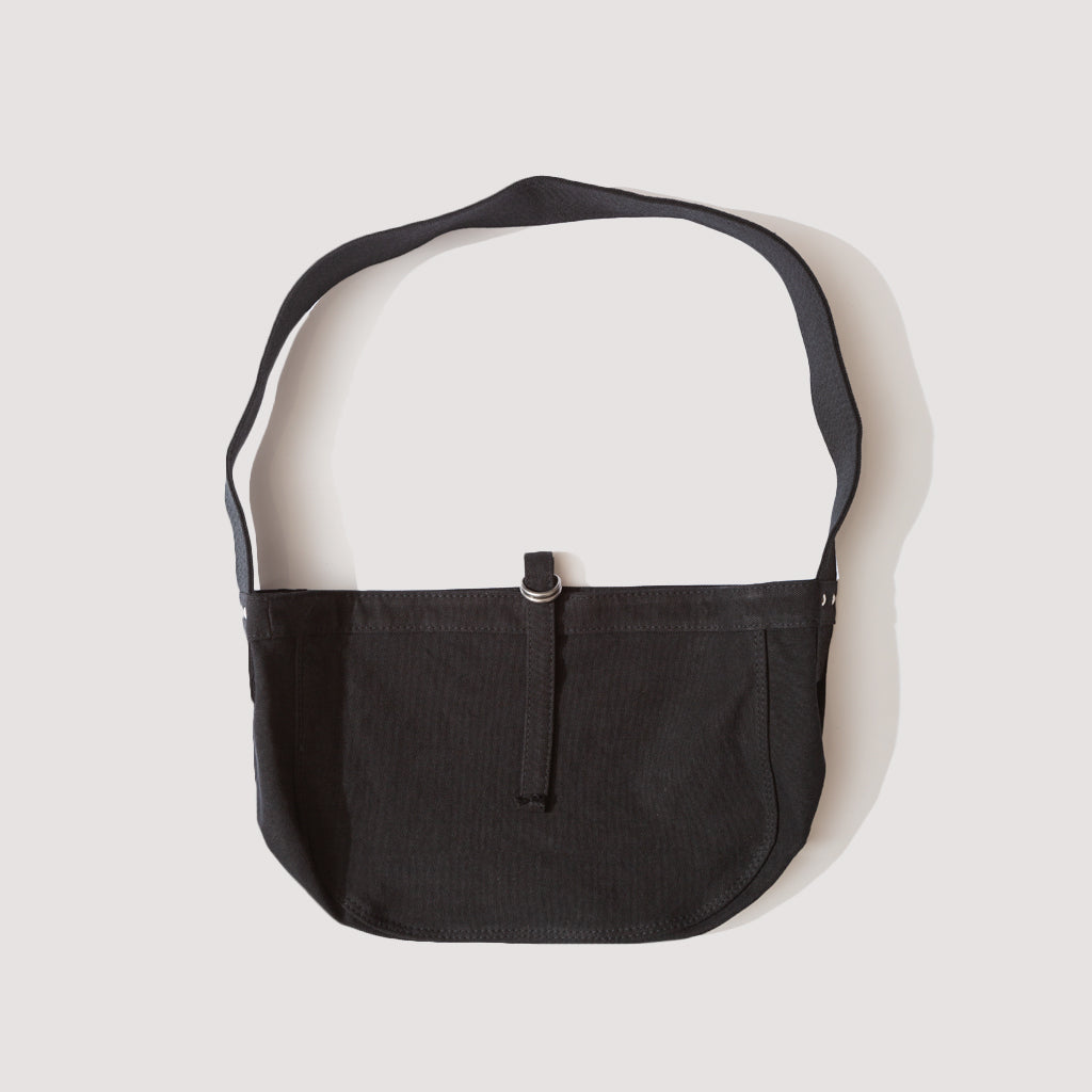 Newsboy Bag Small - Black | Taiga Takahashi | Peggs & son.