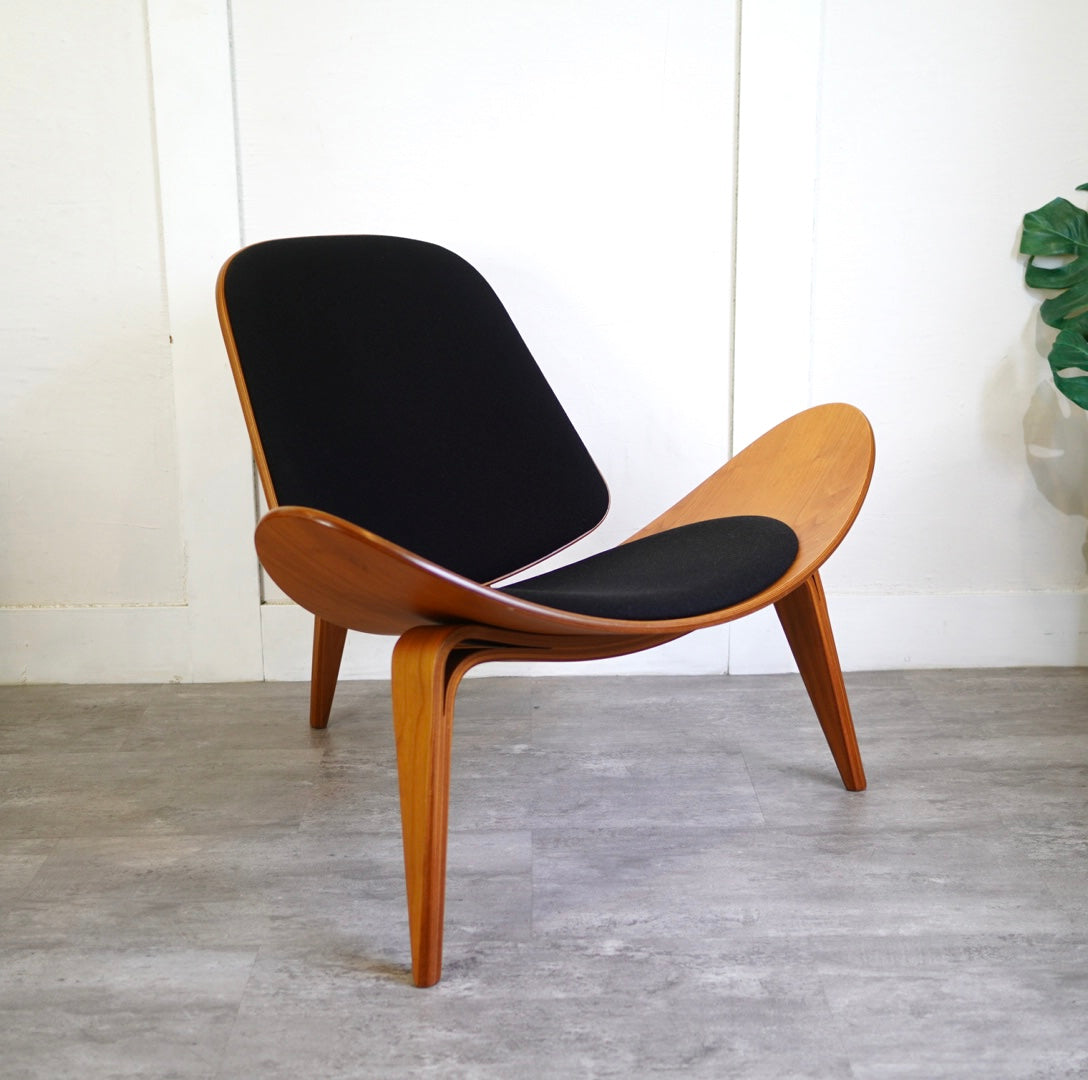 カールハンセン＆サン / Carl Hansen & Søn CH07 シェルチェア ハンス