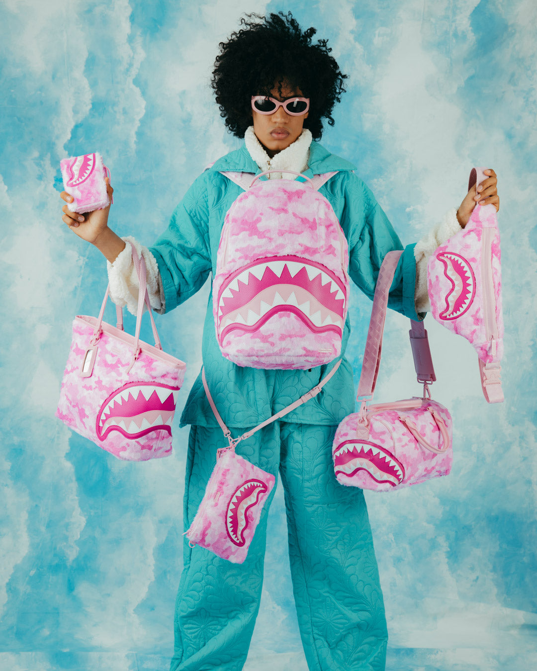 FURRROCIOUS IN PINK SAVVY CROSSBODY – SPRAYGROUND®