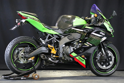 Ninja ZX-25R (2020-) フェンダーレスキット --