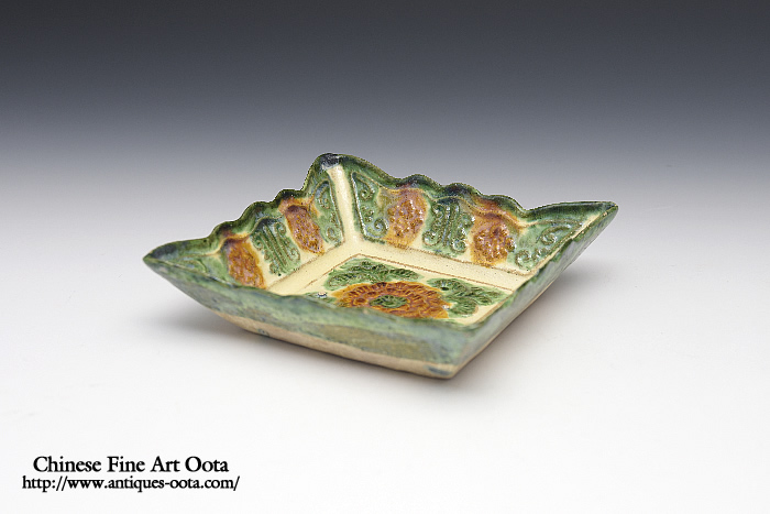 遼の陶器 / 古美術大田