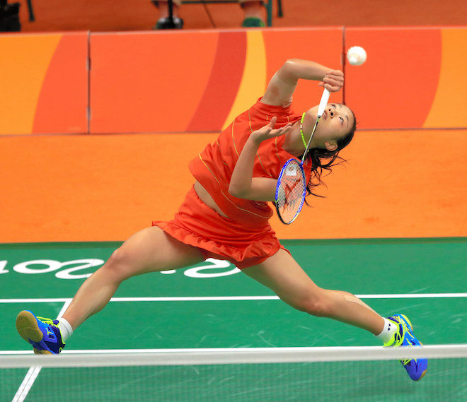 女子シングルスのグループリーグ初戦に勝利した奥原希望＝長島一浩撮影