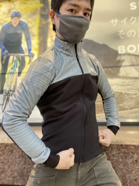 私が初めて買った冬ジャケットはPEARL iZUMiでした。20％OFF中