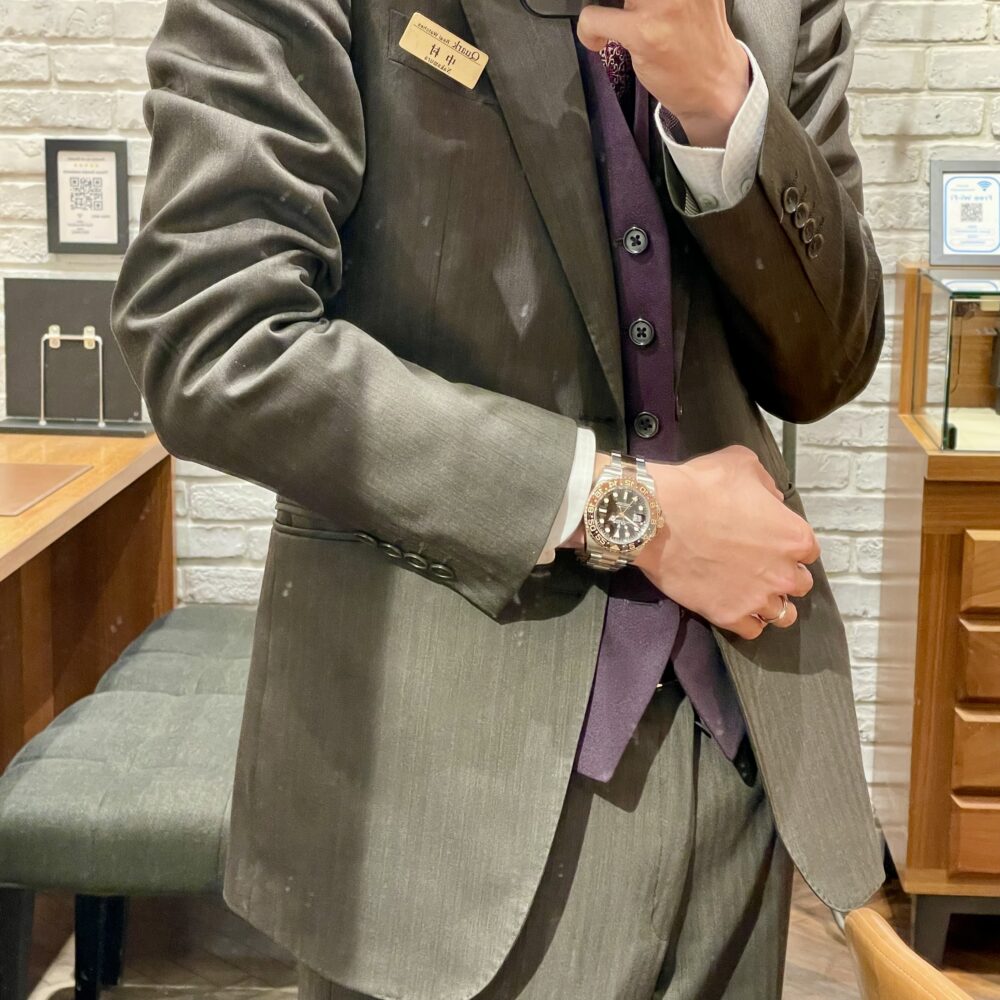 シックな装い 126711CHNR ｜ ロレックス【Q-Snap】
