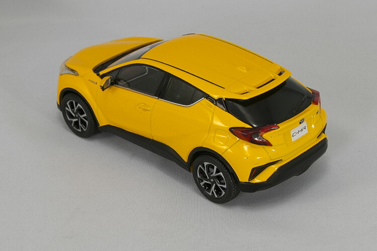 楽天市場】トヨタ特注 1/30 新型 トヨタ C-HR イエロー カラーサンプル