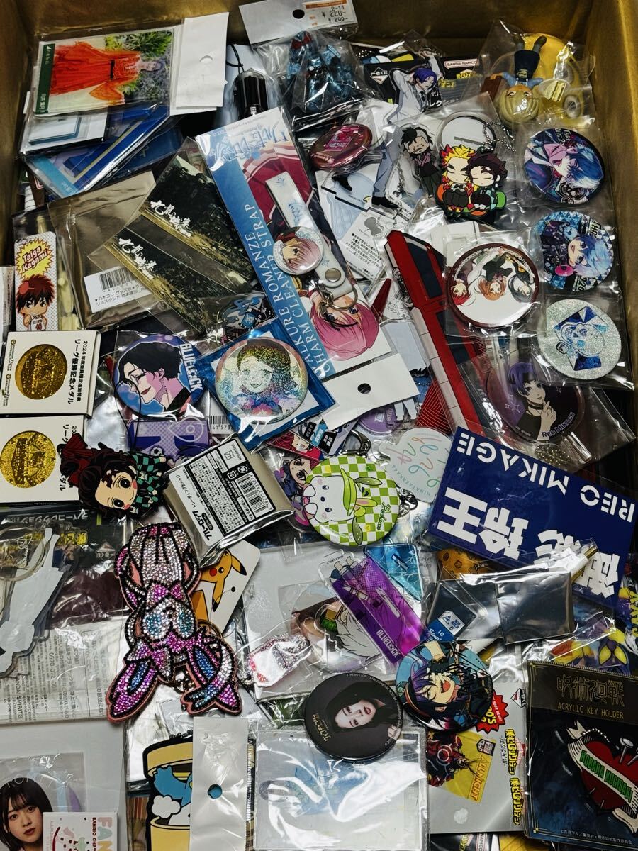 アニメ グッズ まとめ売り 缶バッジ アクリルスタンド 買取実績