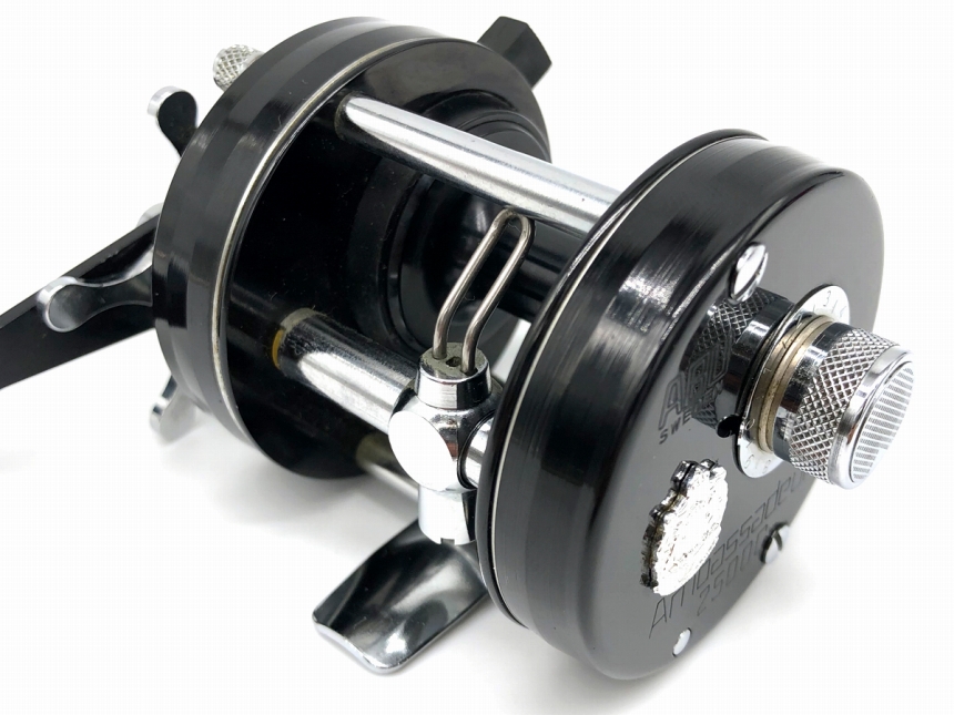 アンバサダー 2500C ブラック / ABU Ambassadeur 2500C black | 買取品