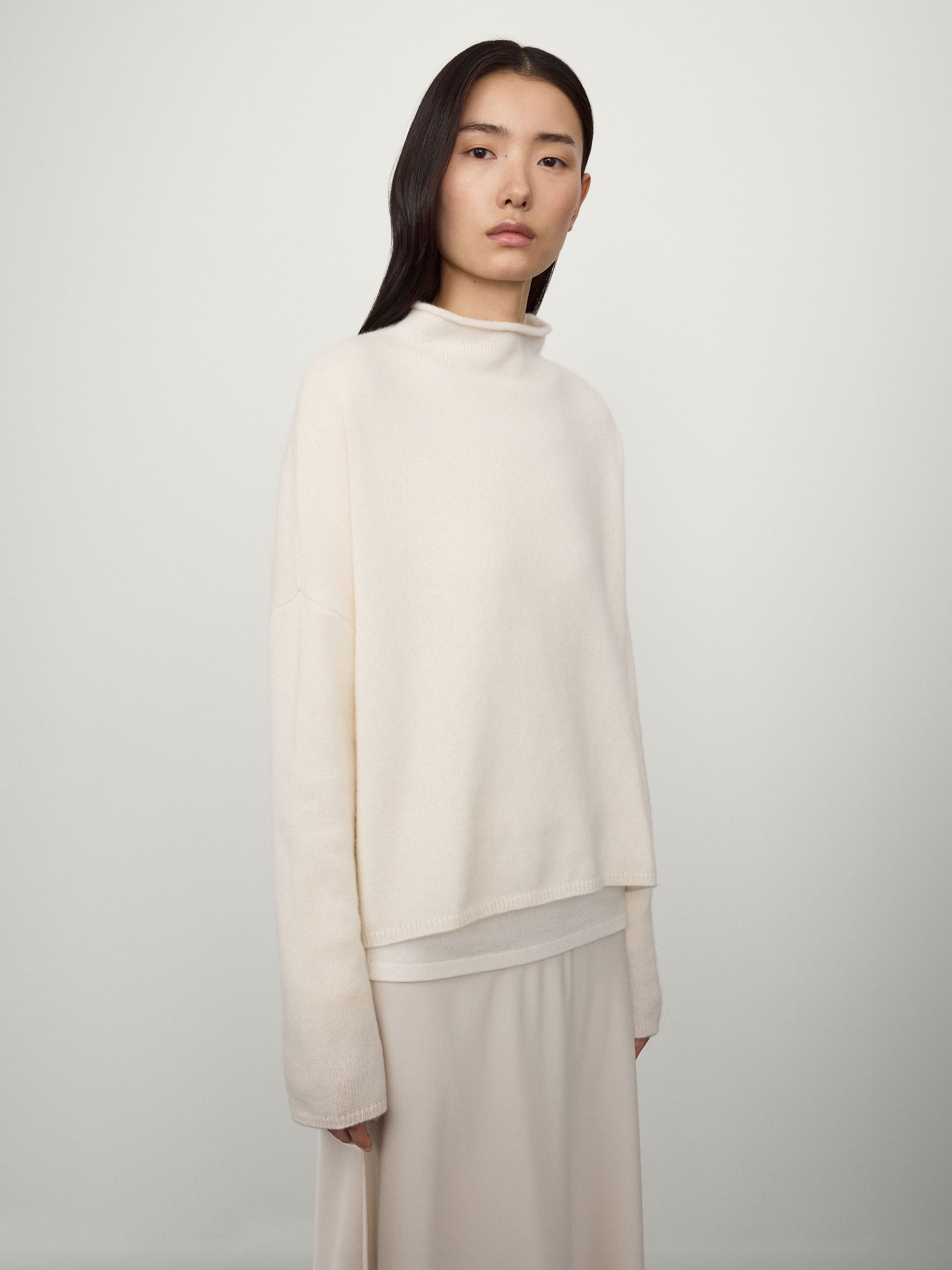 The Sandy Sweater | Mock neck cashmere sweater – LISA YANG