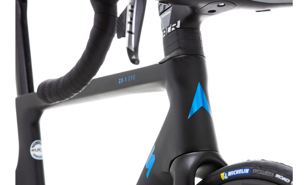 Vitus ZX 1 EVO CRX eTap AXS Road Bike Red (2022) – Vitus Bikes