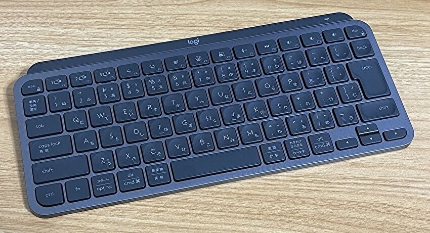 M2 Mac miniで使用中、使って便利な周辺機器 15選。MX KEYS mini KX700
