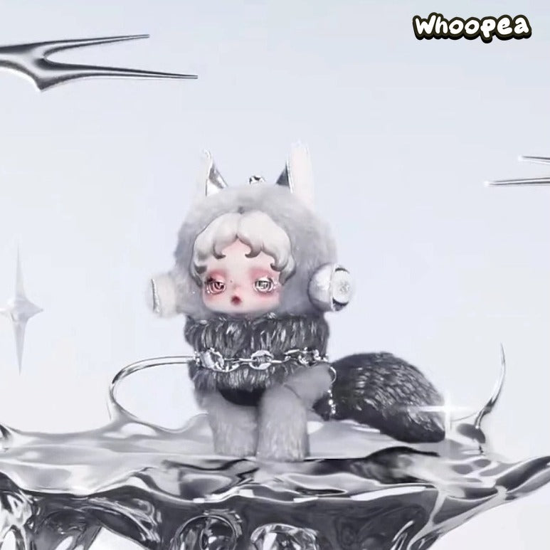 POP MART【SKULLPANDA × XG 】 プラッシュドールペンダント SKULLPANDA