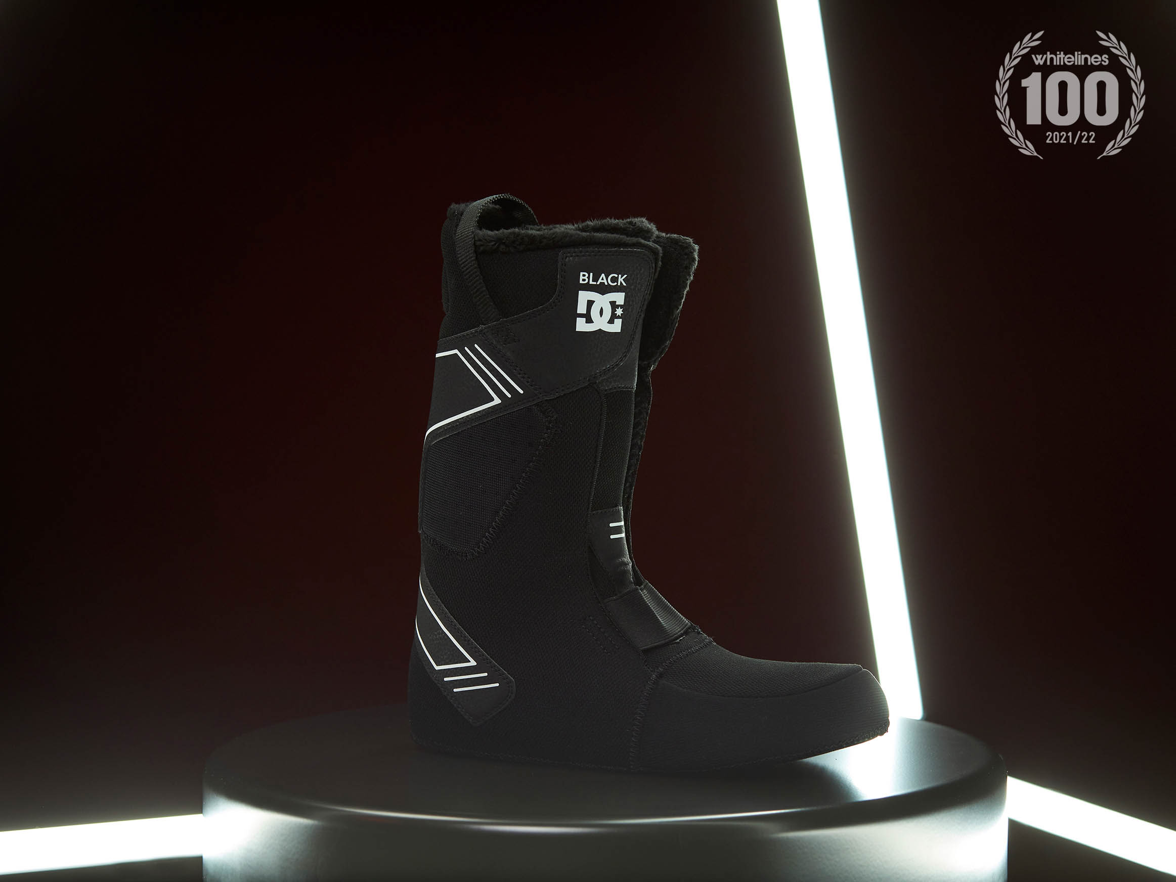Whitelines_100_Snowboard_Boot_