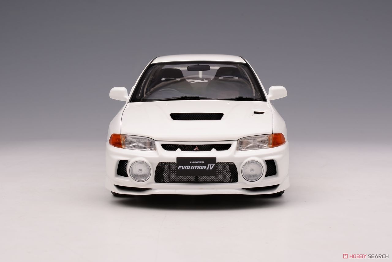 三菱 ランサーエボリューション IV. Scotia White (ミニカー) - ホビー