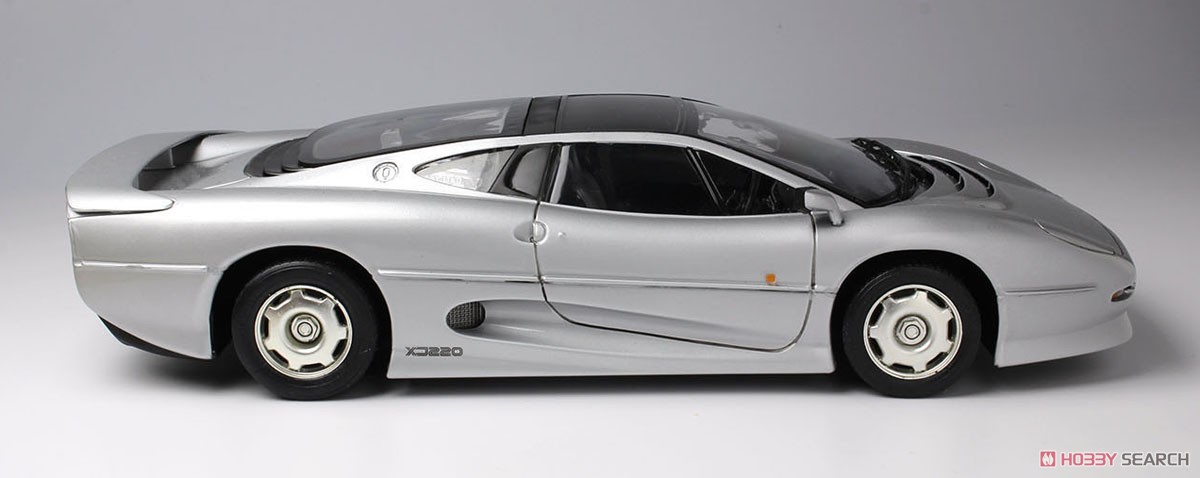 ジャガー XJ 220 (日本語説明書付属) (プラモデル) - ホビーサーチ