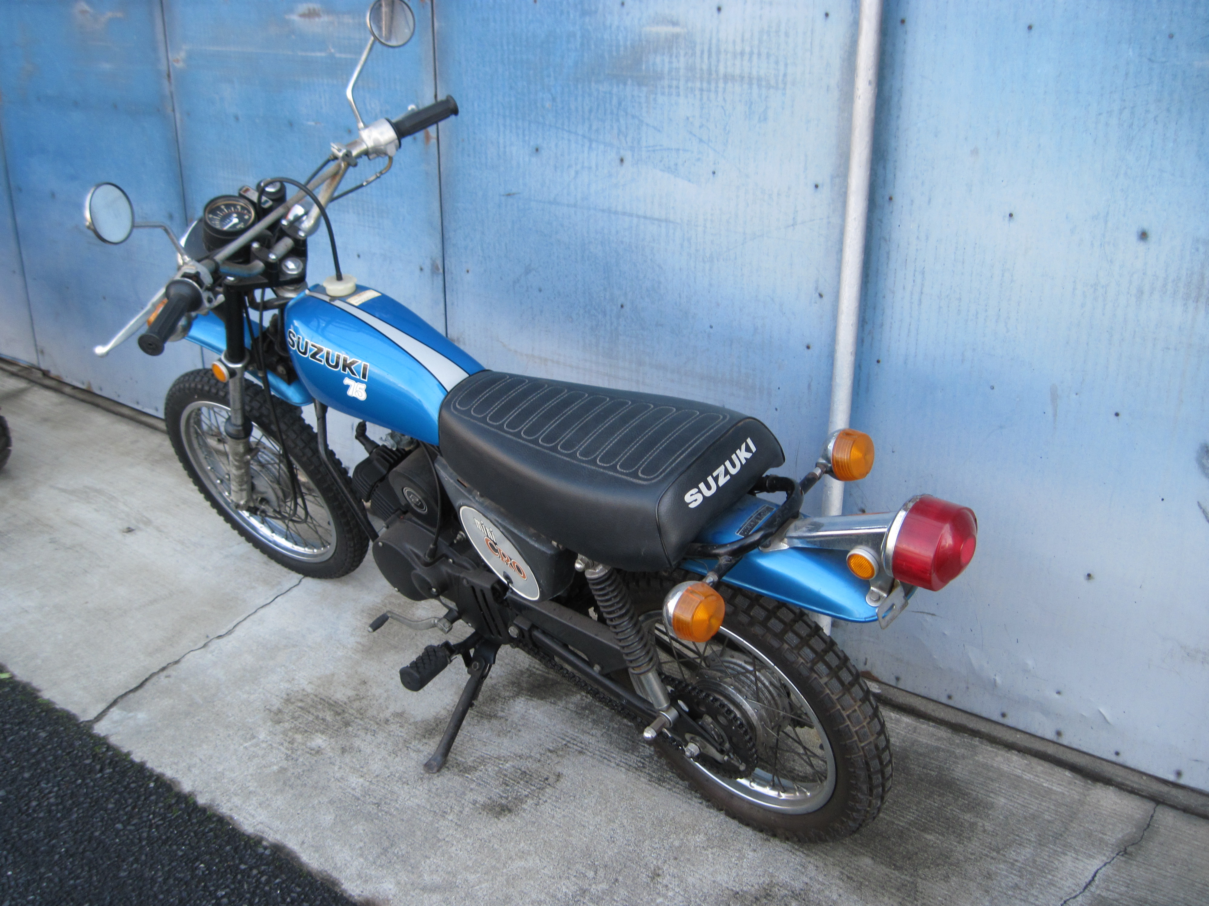 在庫の販売車両！ SUZUKI ミニクロ75