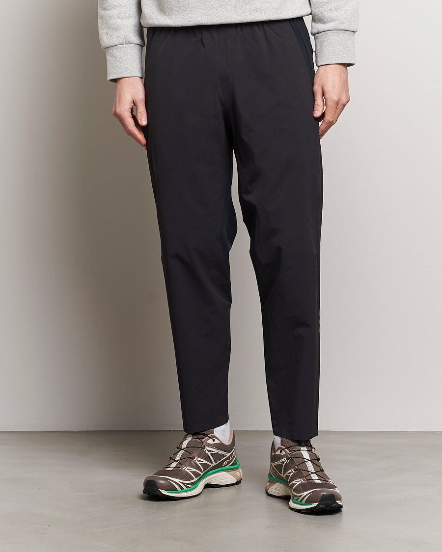 Arc'teryx Veilance Secant Lightweight Casual Pants Black at