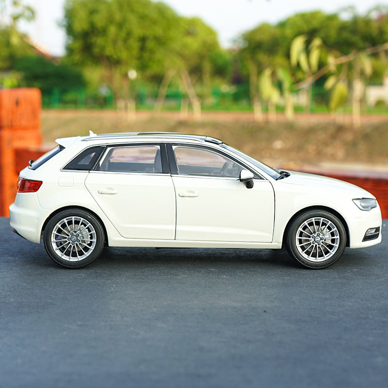 Original Authorized Authentic alloy 1/18 Scale Audi A3 Sportback