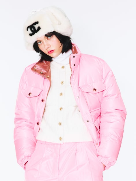CHANEL 2025/26年 ココ ネージュ コレクション — Look 1