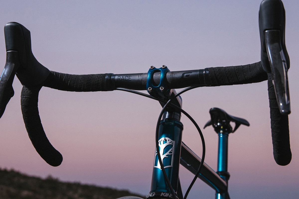 CADEX Race Handlebarを購入 - 東京～大阪キャノンボール研究