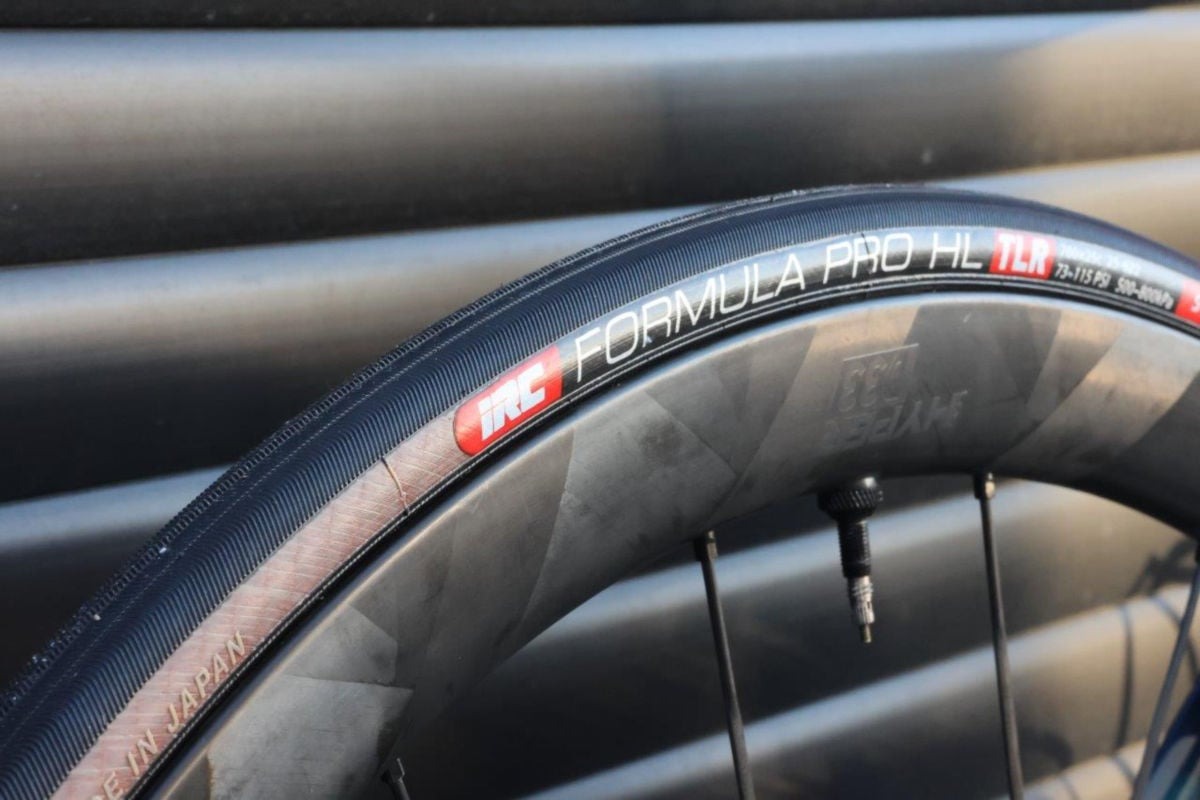iRC FORMULA PROとASPITE PROに待望のタンカラーが登場 - 新製品情報