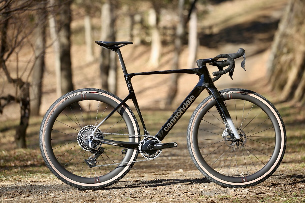 キャノンデール SuperXがフルモデルチェンジ 洗練されたエアロレース