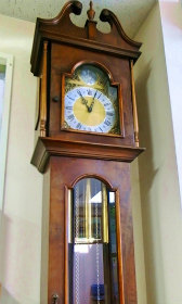 Tempus Fugit (FHS) ヘルムレ ホールクロック修理 - 時計修理