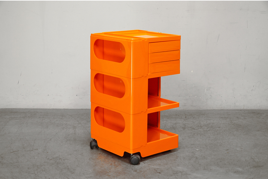 ボビーワゴン 高価買取-アドア東京-渋谷区 B-Line(ビーライン) 3段3