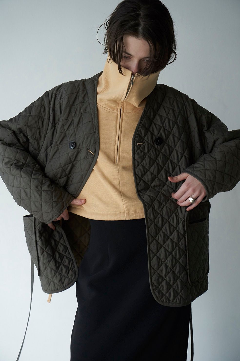 CLANE - QUILTING NO COLLAR JACKET - KHIKI | ADDICT WEB SHOP