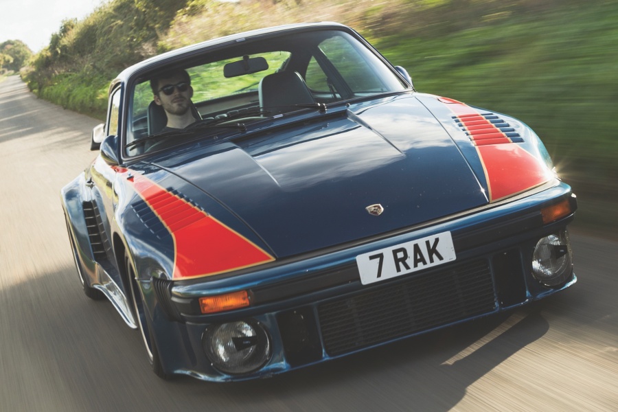 スラントノーズの優勝マシン ポルシェ935 K3を再現 中身は911 カレラ