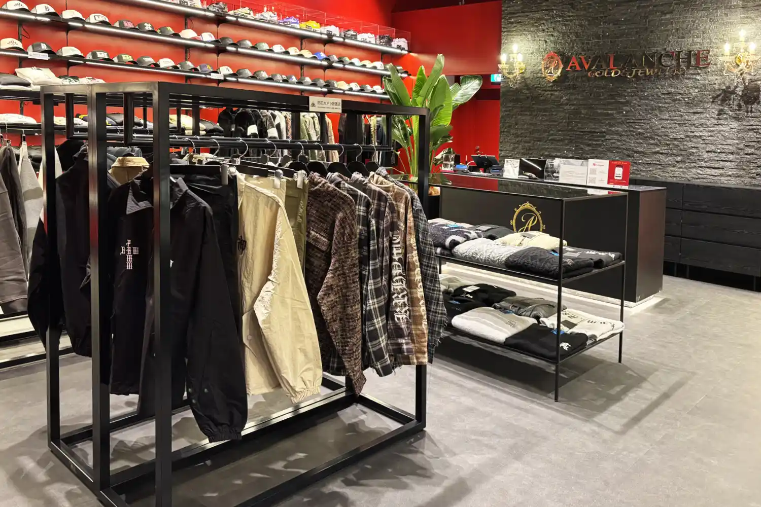 9/26 アヴァランチ 越谷レイクタウン店オープン | AVALANCHE GOLD