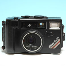 ニコン・ピカイチカリブ (Nikon L35AWAD) | Camera Museum by awane