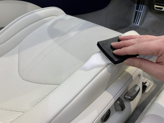 新車】レクサス純正OPレザーコーティングの施工やりなおし・・・ | B